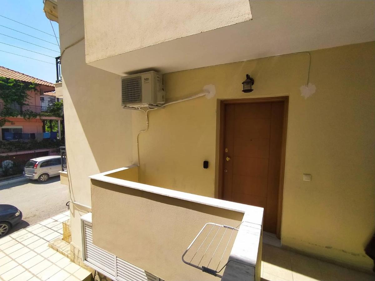 Διαμέρισμα Στην Πόλη Metamorfosi Exterior photo
